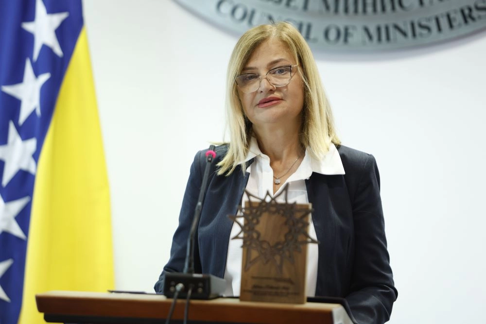 Nagrada Denis Mrnjavac Denis Mrnjavac Selvedin Hurtic 27107 manja